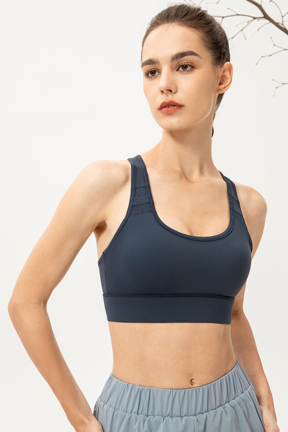 Scoop Neck Long Sports Bra